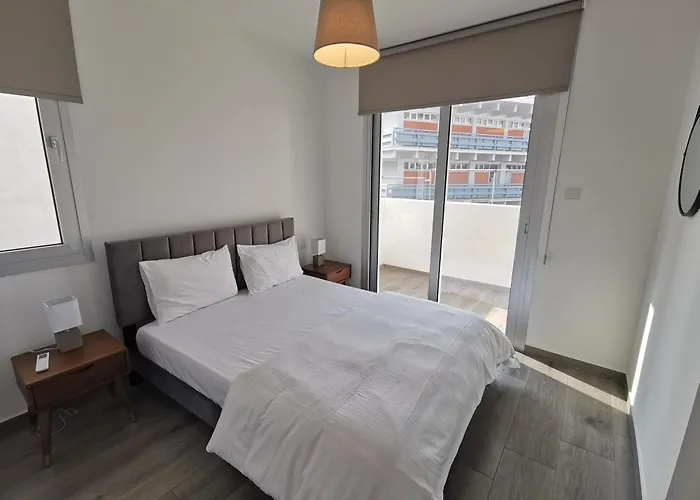 Coral דירה לרנקה