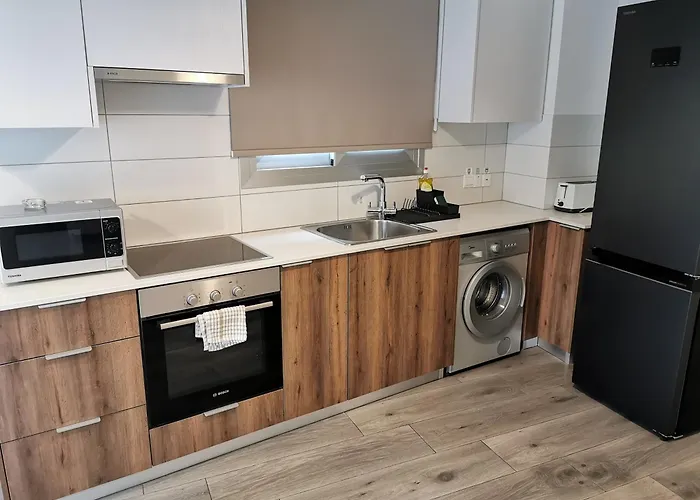 شقة Coral لارنكا