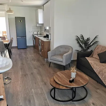 Apartment Coral Larnaca