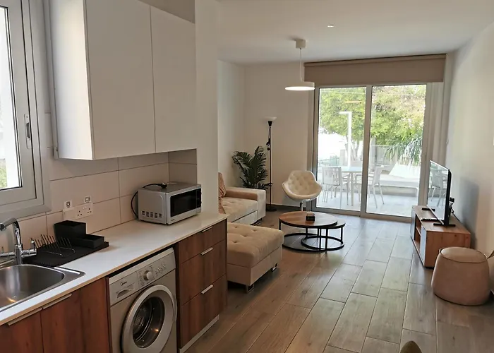 Coral Apartment Larnaca